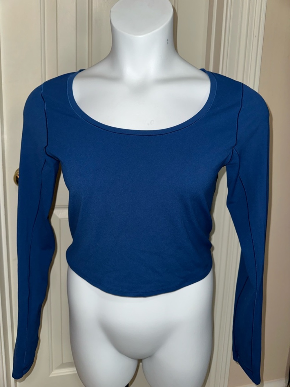 Athleta transcend top in dark blue size large